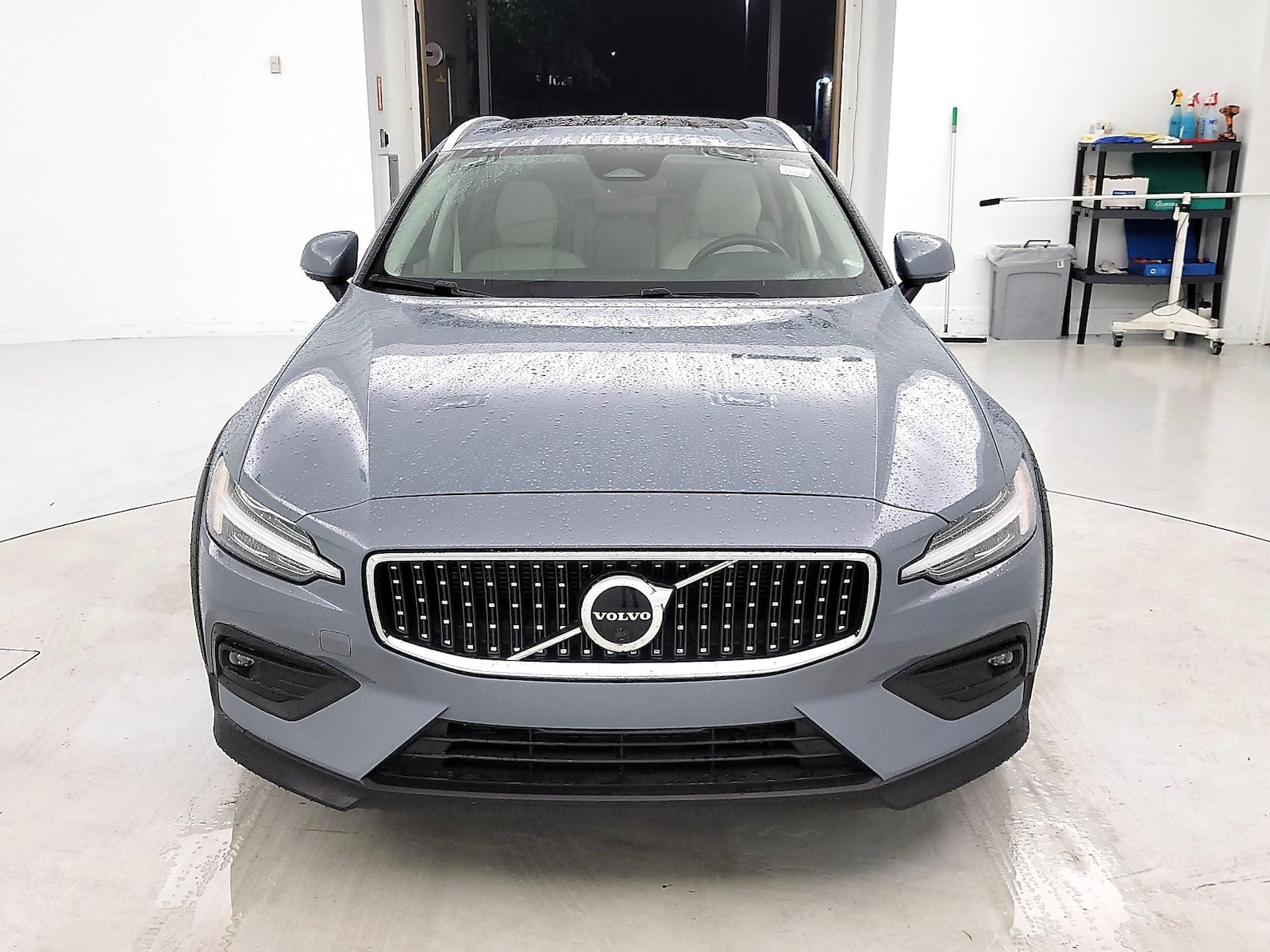 volvo v60 cross country 2023 YV4L12WY6P2111103 image